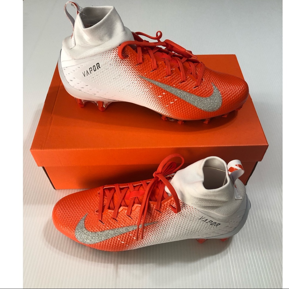 Nike Vapor Untouchable Pro 3 Football Cleats